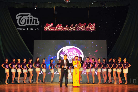 Nữ sinh ĐH Quốc tế Bắc Hà lọt vào chung kết cuộc thi hoa khôi du lịch - Miss Travel 2012.