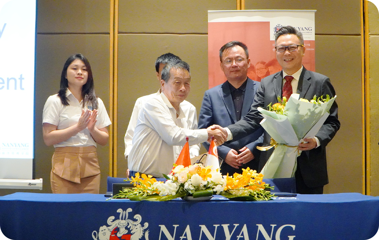 Trường game cá cược hay cho tiệc cuối năm
 ký kết hợp tác với Học viện quản lý Nanyang (Singapore) 